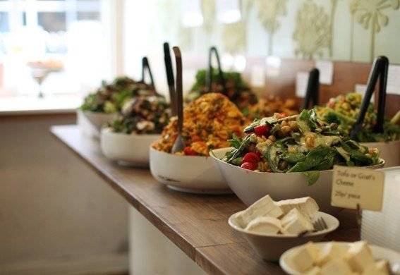 Plant-Based Paradise: The Best Vegan Restaurants in Honolulu